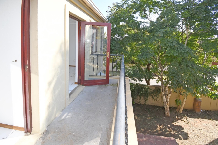 3 Bedroom Property for Sale in Barbeque Downs Gauteng