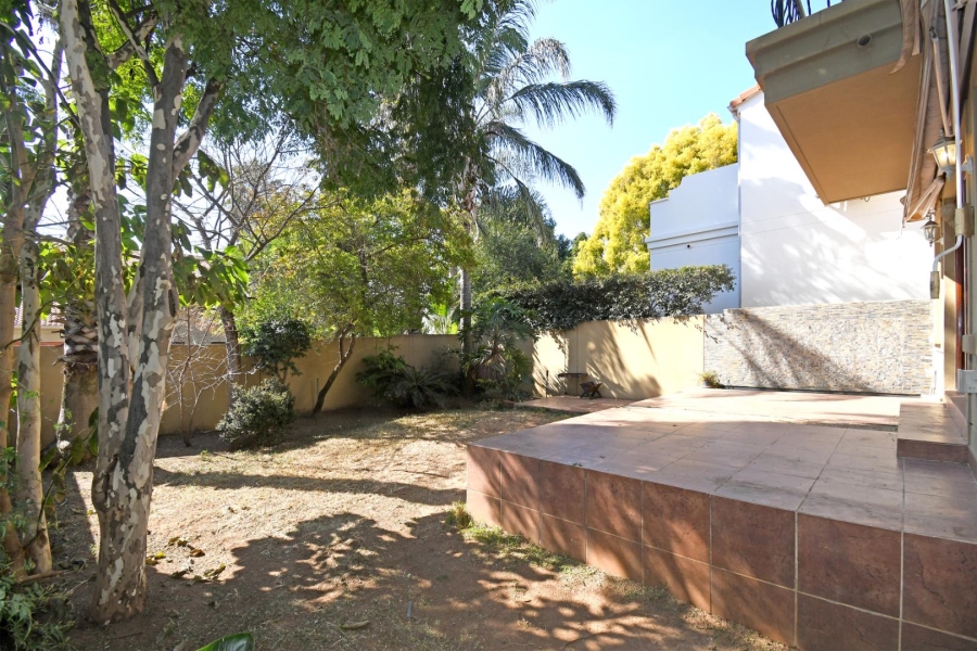 3 Bedroom Property for Sale in Barbeque Downs Gauteng