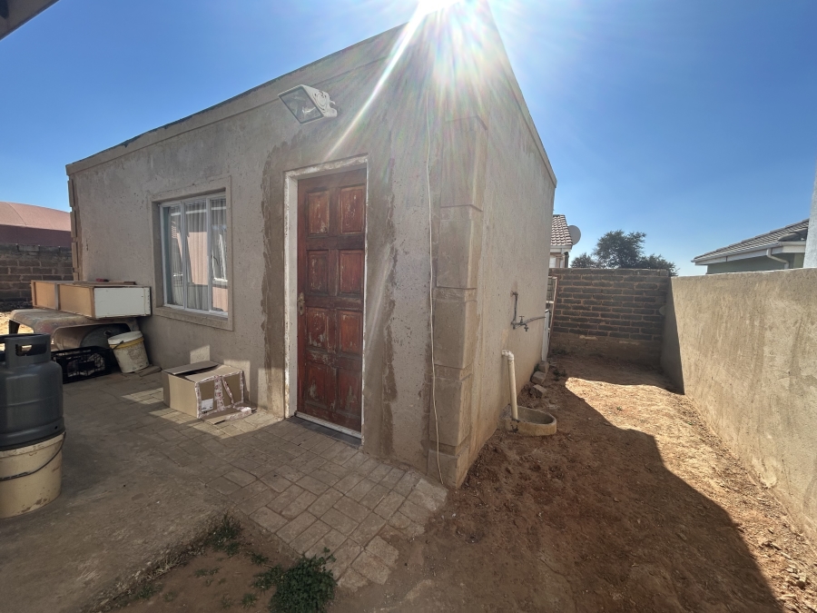 2 Bedroom Property for Sale in Crystal Park Gauteng