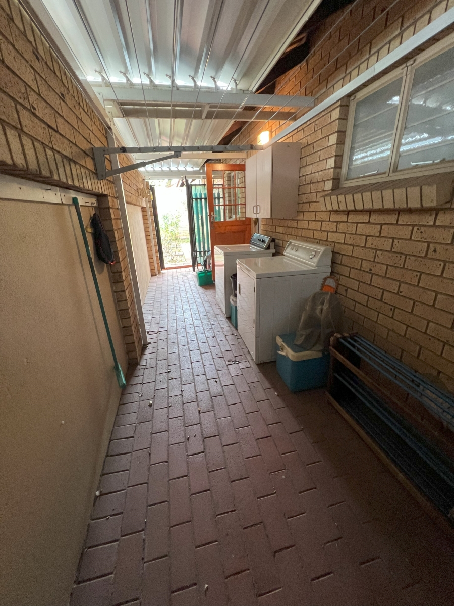 2 Bedroom Property for Sale in Equestria Gauteng