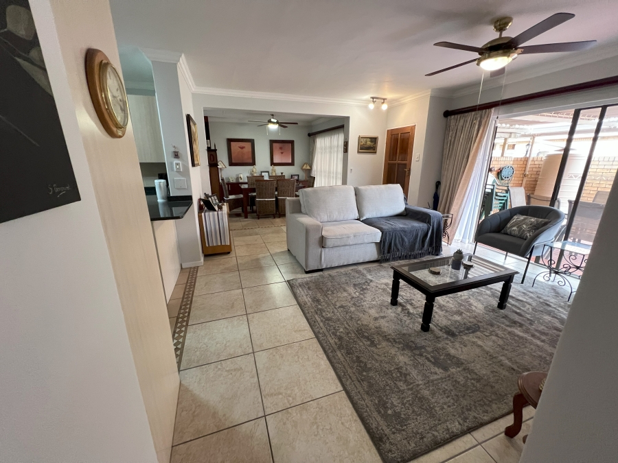 2 Bedroom Property for Sale in Equestria Gauteng