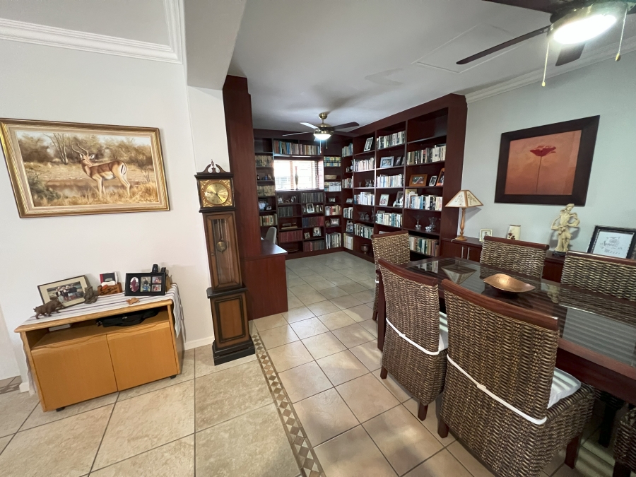 2 Bedroom Property for Sale in Equestria Gauteng