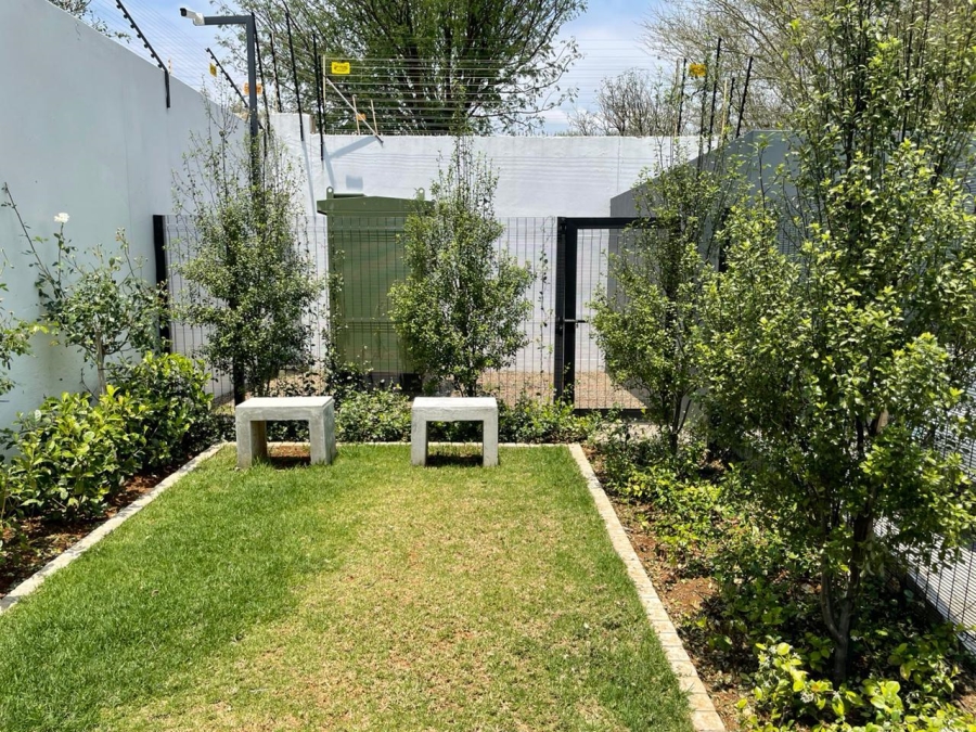 To Let 2 Bedroom Property for Rent in Carlswald Gauteng