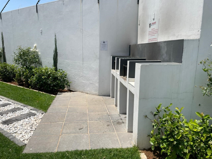 To Let 2 Bedroom Property for Rent in Carlswald Gauteng