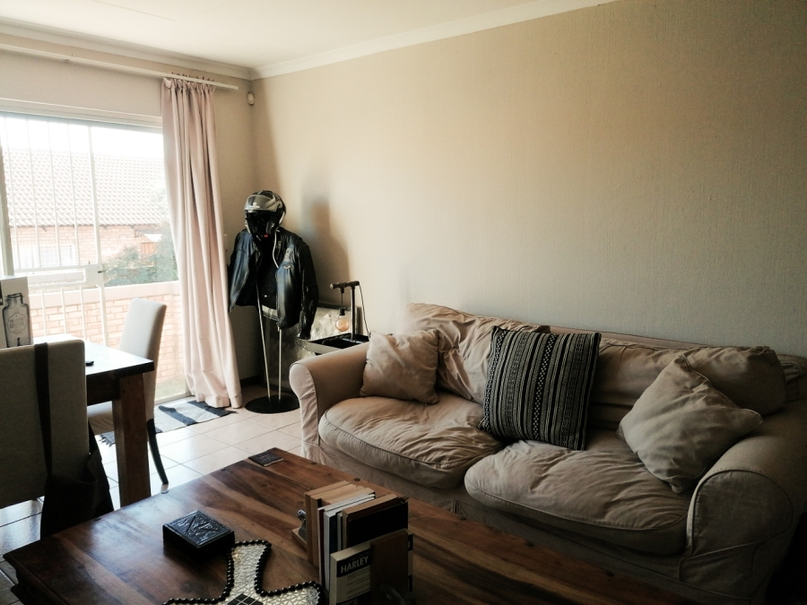 To Let 2 Bedroom Property for Rent in Honeydew Manor Gauteng
