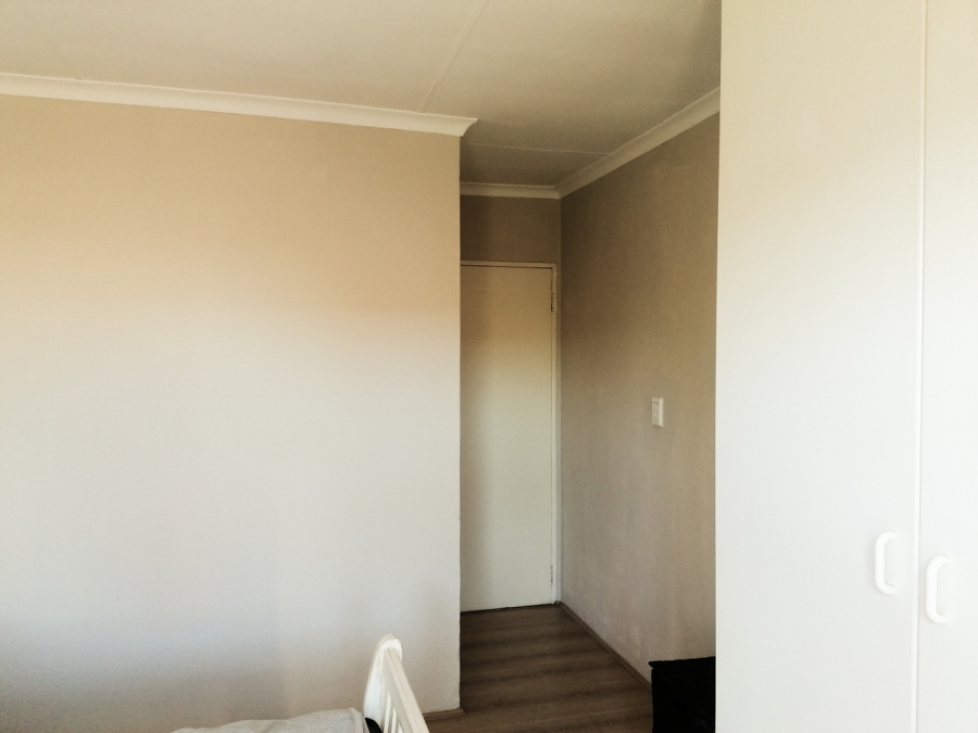 To Let 2 Bedroom Property for Rent in Honeydew Manor Gauteng