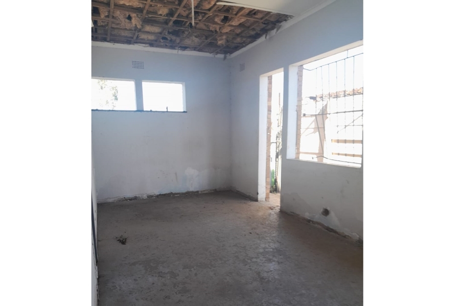 Commercial Property for Sale in New Era Gauteng