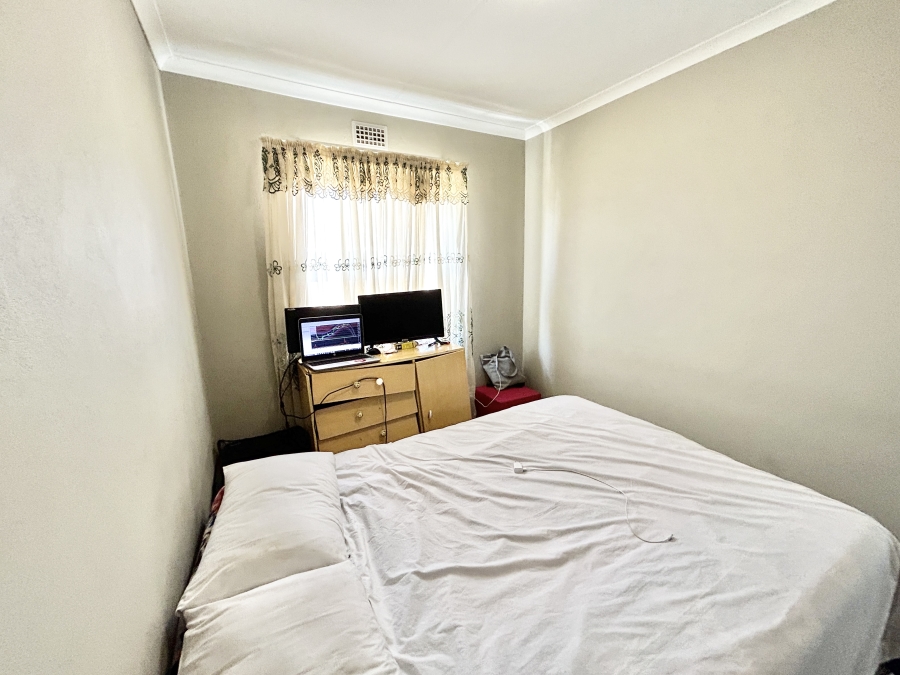 2 Bedroom Property for Sale in Heuweloord Gauteng