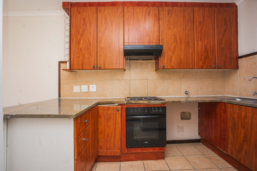 2 Bedroom Property for Sale in Noordwyk Gauteng