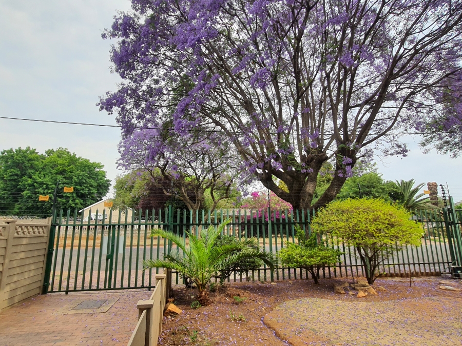 2 Bedroom Property for Sale in Kempton Park Ext 3 Gauteng