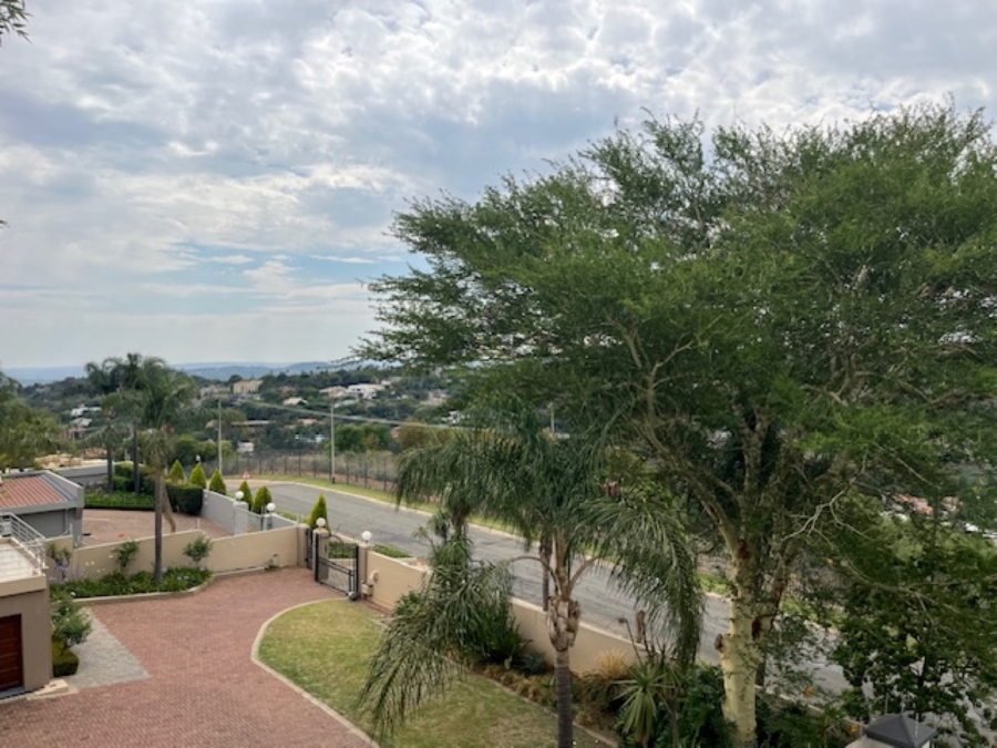5 Bedroom Property for Sale in Waterkloof Ridge Gauteng