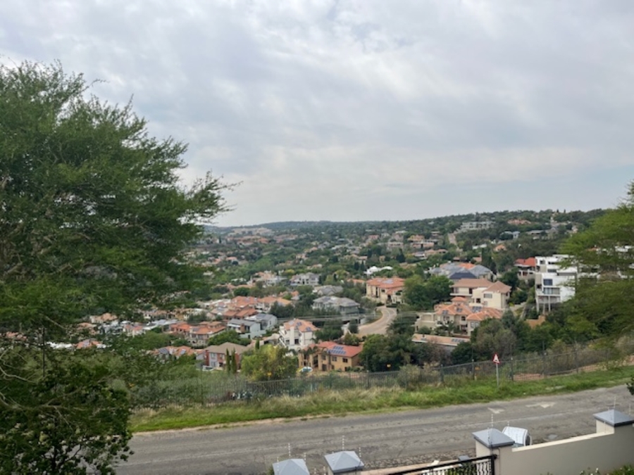 5 Bedroom Property for Sale in Waterkloof Ridge Gauteng