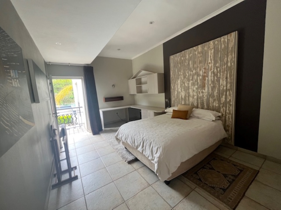5 Bedroom Property for Sale in Waterkloof Ridge Gauteng