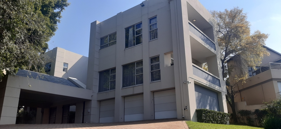To Let 5 Bedroom Property for Rent in Waterkloof Ridge Gauteng
