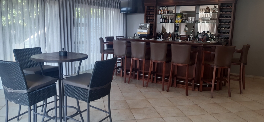 To Let 5 Bedroom Property for Rent in Waterkloof Ridge Gauteng