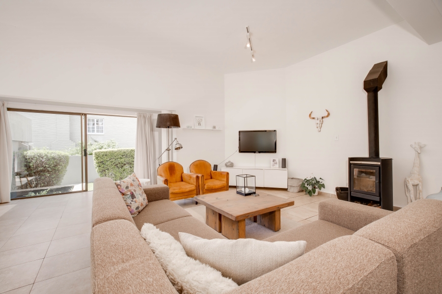4 Bedroom Property for Sale in Fourways Gardens Gauteng