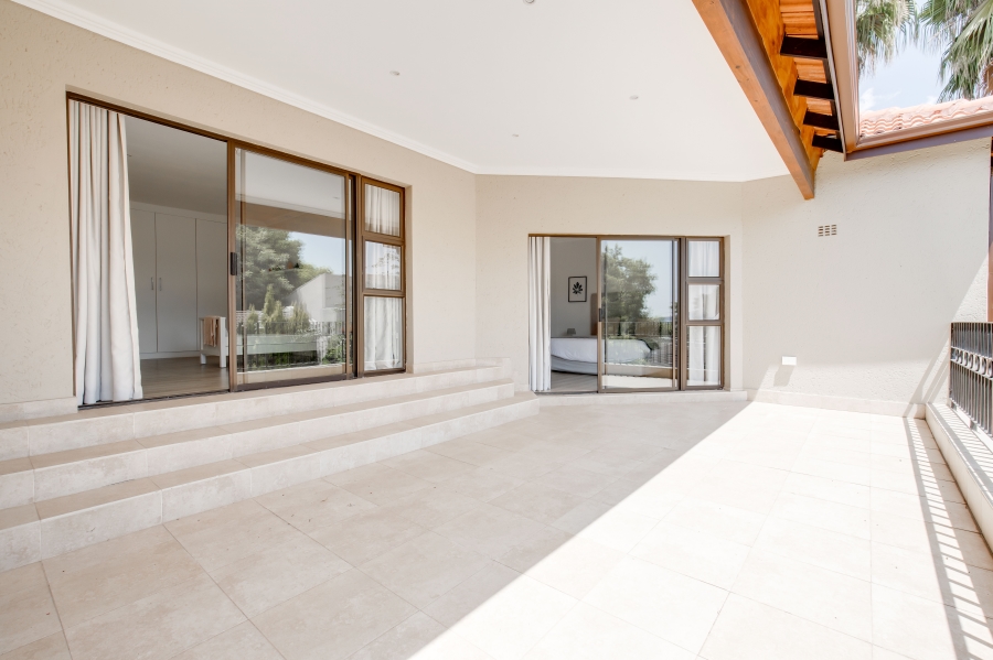 4 Bedroom Property for Sale in Fourways Gardens Gauteng