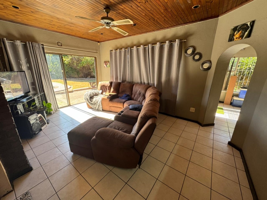 3 Bedroom Property for Sale in Freeway Park Gauteng