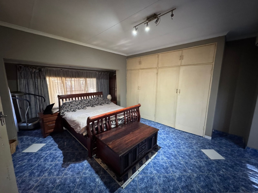 3 Bedroom Property for Sale in Freeway Park Gauteng