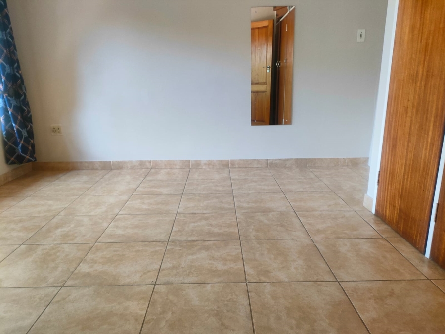 4 Bedroom Property for Sale in Val de Grace Gauteng