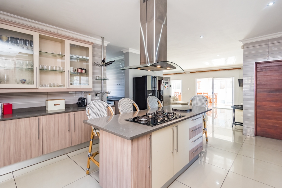 4 Bedroom Property for Sale in Ruimsig Country Estate Gauteng