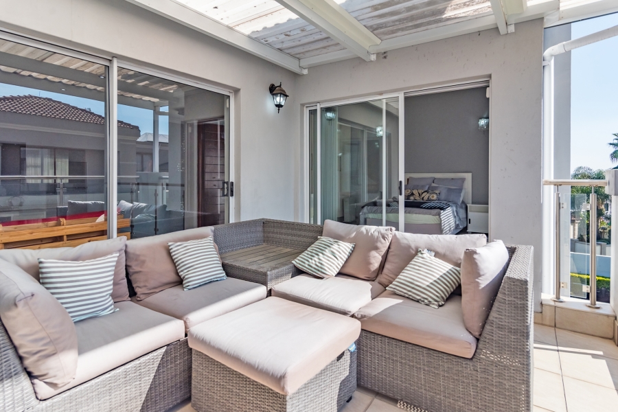 4 Bedroom Property for Sale in Ruimsig Country Estate Gauteng
