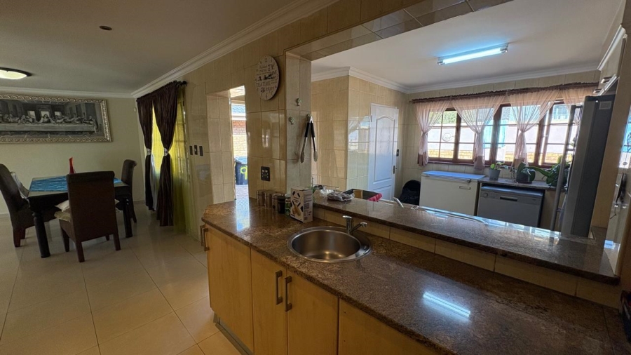 4 Bedroom Property for Sale in Beyers Park Gauteng