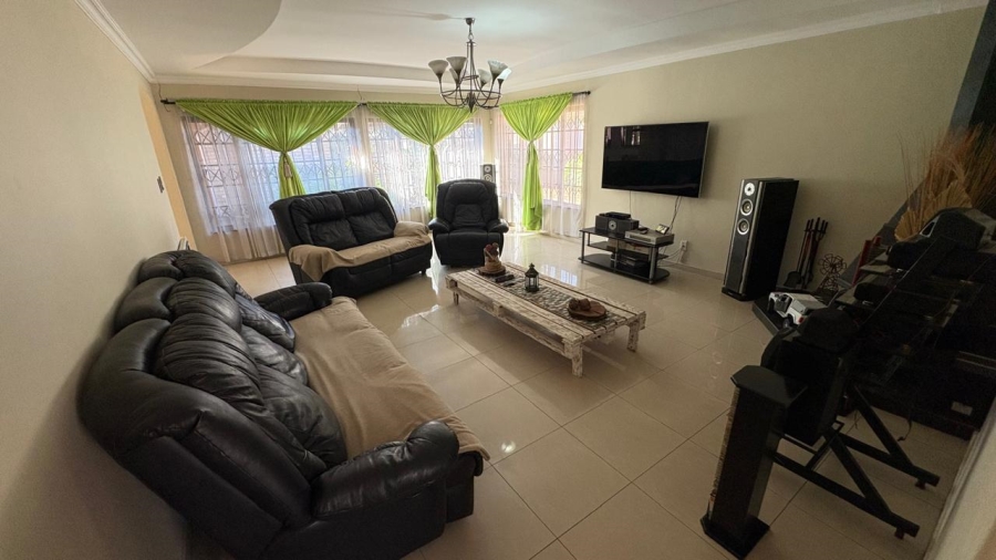 4 Bedroom Property for Sale in Beyers Park Gauteng