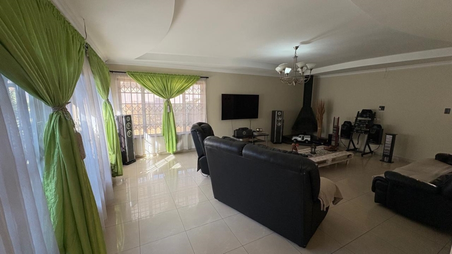 4 Bedroom Property for Sale in Beyers Park Gauteng