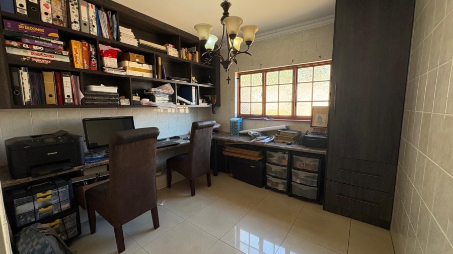 4 Bedroom Property for Sale in Beyers Park Gauteng