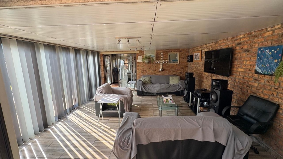 4 Bedroom Property for Sale in Beyers Park Gauteng