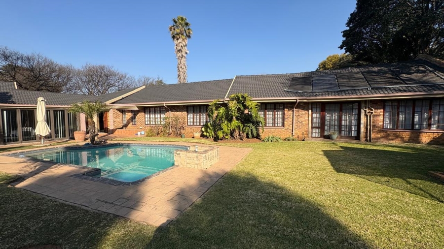 4 Bedroom Property for Sale in Beyers Park Gauteng