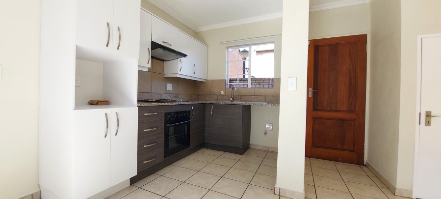 2 Bedroom Property for Sale in Raslouw Gauteng