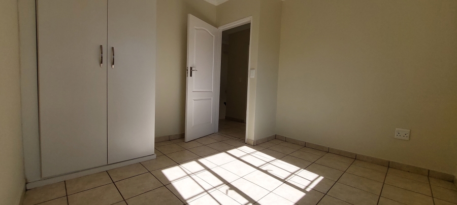 2 Bedroom Property for Sale in Raslouw Gauteng