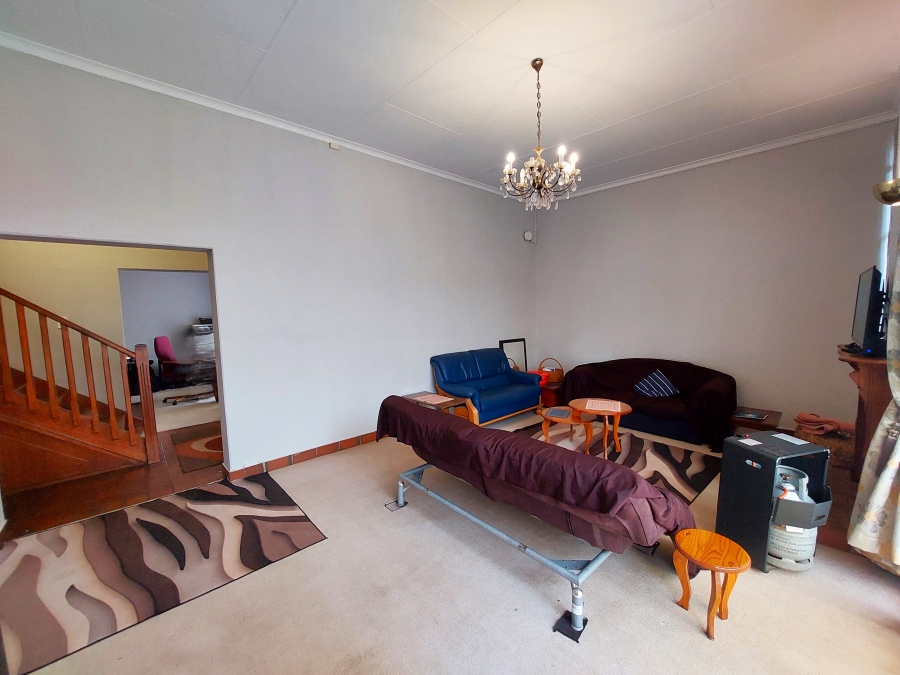 4 Bedroom Property for Sale in Waterkloof Ridge Gauteng