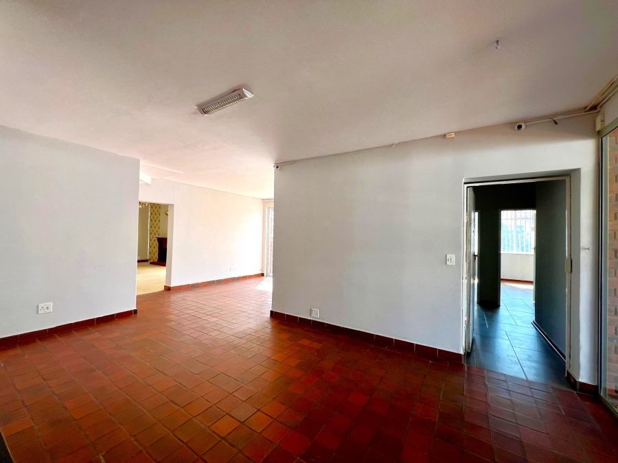 4 Bedroom Property for Sale in Waterkloof Ridge Gauteng