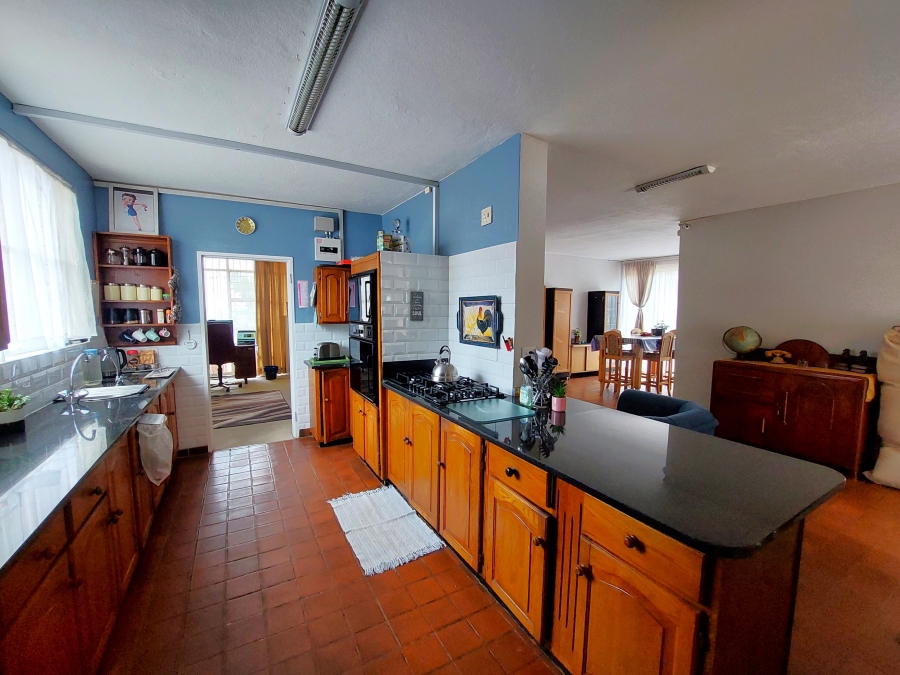 4 Bedroom Property for Sale in Waterkloof Ridge Gauteng