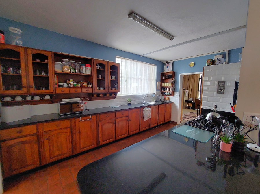 4 Bedroom Property for Sale in Waterkloof Ridge Gauteng