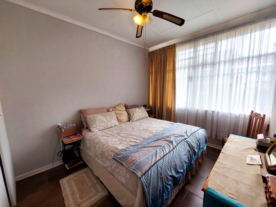 4 Bedroom Property for Sale in Waterkloof Ridge Gauteng