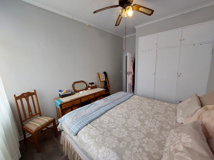 4 Bedroom Property for Sale in Waterkloof Ridge Gauteng