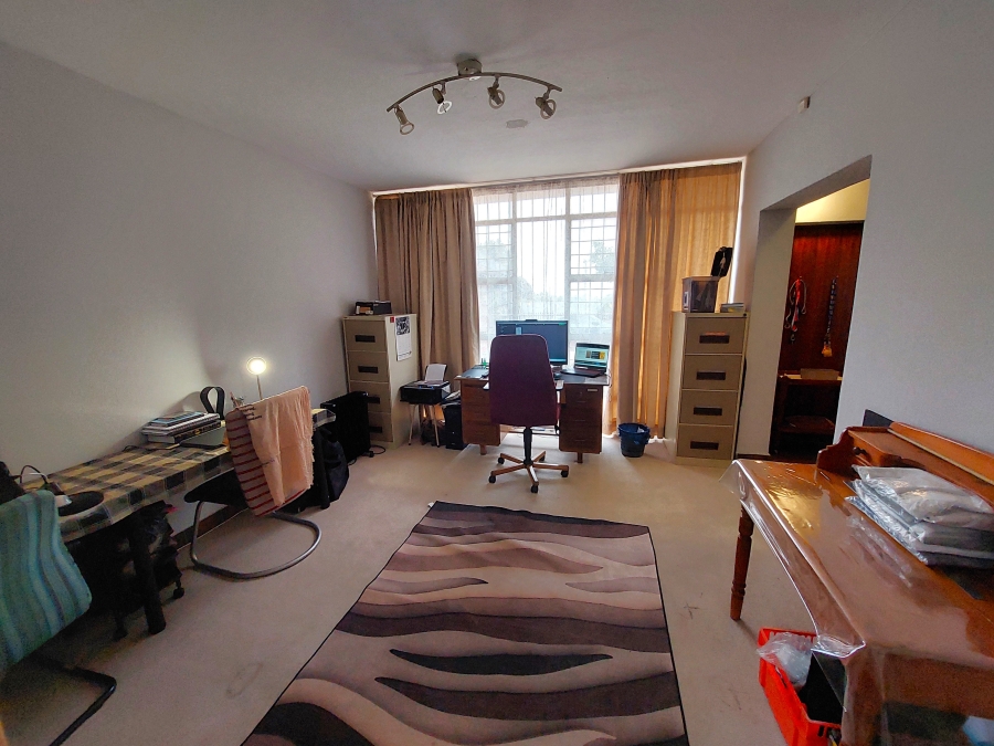4 Bedroom Property for Sale in Waterkloof Ridge Gauteng