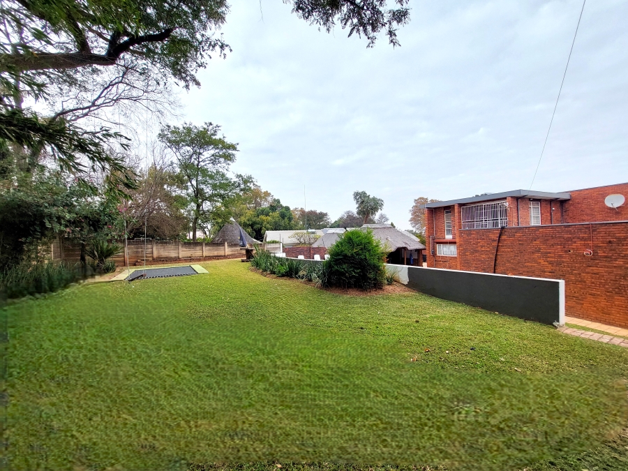 4 Bedroom Property for Sale in Waterkloof Ridge Gauteng