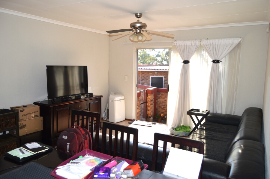 To Let 3 Bedroom Property for Rent in Honeydew Ridge Gauteng