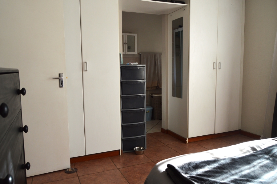 To Let 3 Bedroom Property for Rent in Honeydew Ridge Gauteng