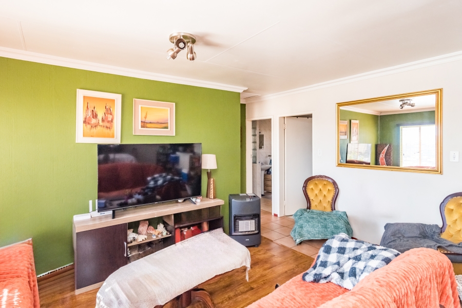 2 Bedroom Property for Sale in Helderkruin Gauteng