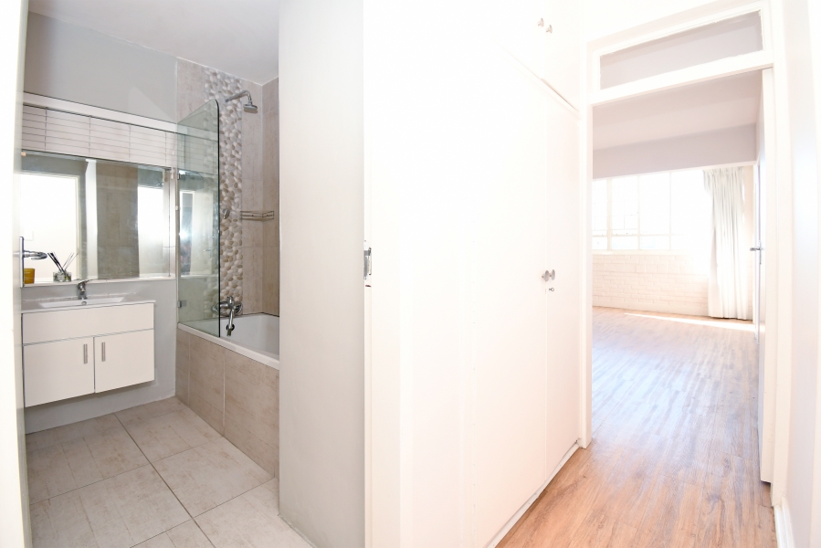 2 Bedroom Property for Sale in Craighall Park Gauteng
