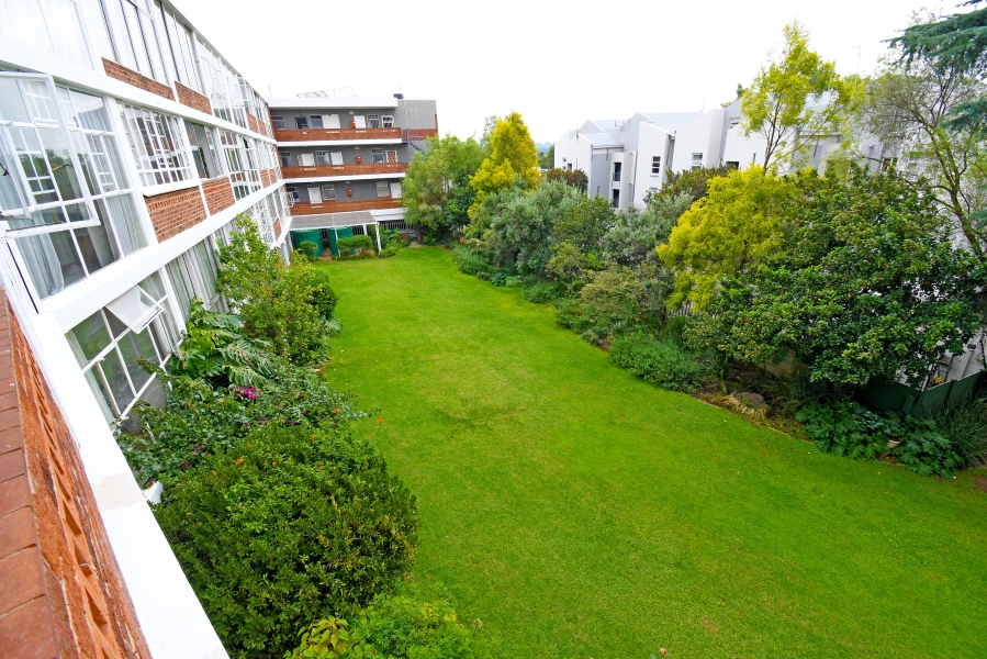 2 Bedroom Property for Sale in Craighall Park Gauteng