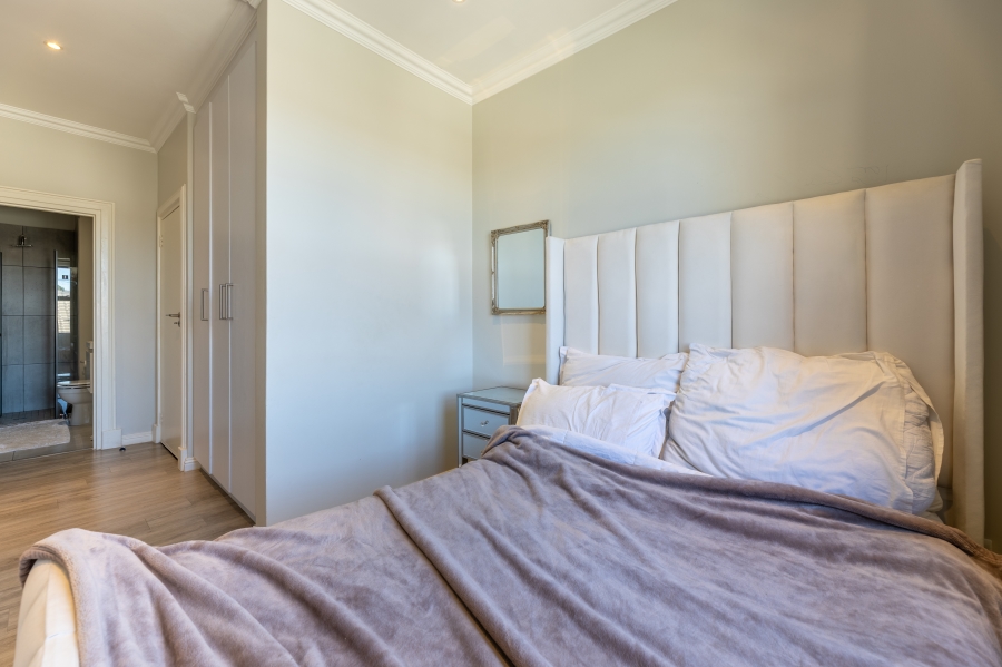 3 Bedroom Property for Sale in Bryanston Gauteng