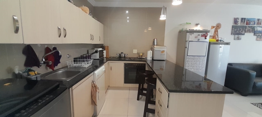 To Let 2 Bedroom Property for Rent in Peacehaven Gauteng