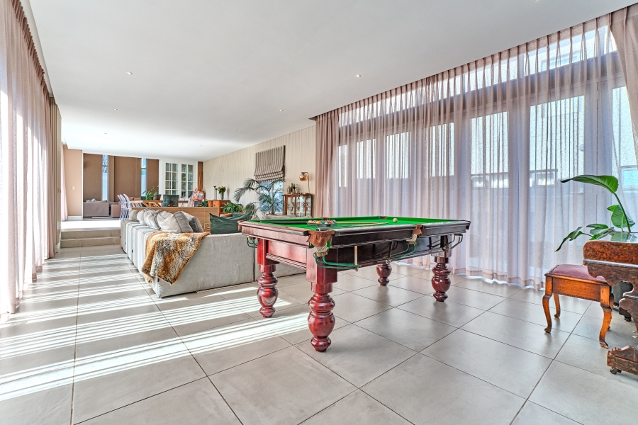 To Let 4 Bedroom Property for Rent in Waterfall Country Estate Gauteng